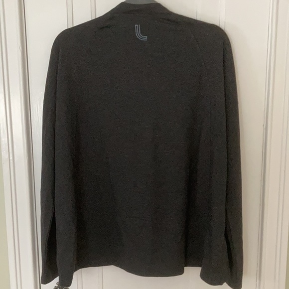 ⭐️ 3/$20 ⭐️ Lole lounge top - Picture 2 of 4